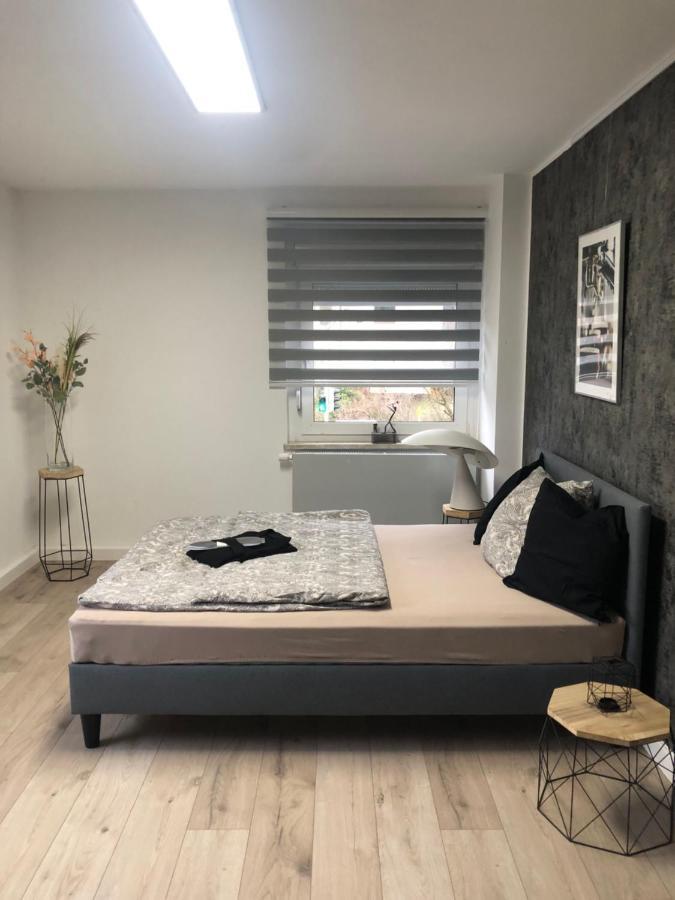 Body Kult Loft - Modernes Appartement Mit 2 Separaten Schlafzimmern Zwickau Exterior photo