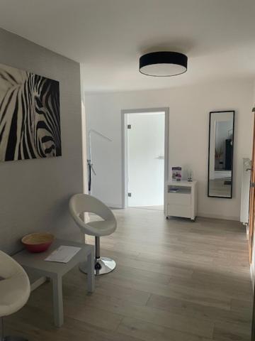 Body Kult Loft - Modernes Appartement Mit 2 Separaten Schlafzimmern Zwickau Exterior photo